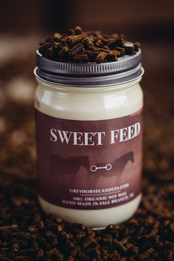 jumper-nation-sweet-feed-horse-candle