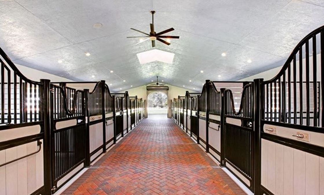 10 Decadent Dream Barns, Presented by Kentucky Performance Products